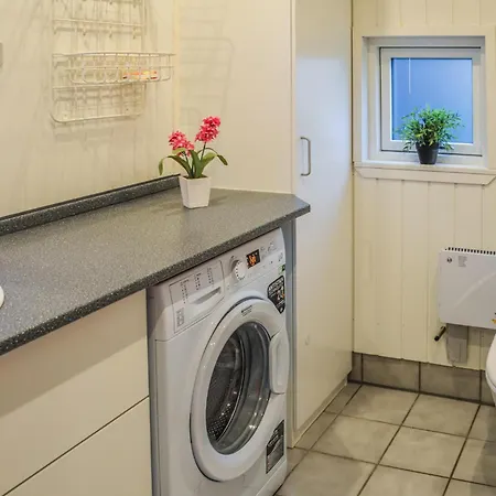 Stunning Home In Blokhus With Wifi بيت للعطل *