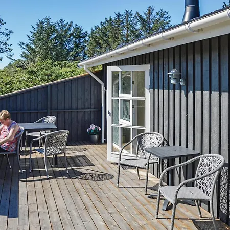 Holiday home Gorgeous In With Kitchen *