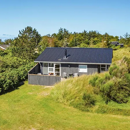 Holiday home Gorgeous In With Kitchen *
